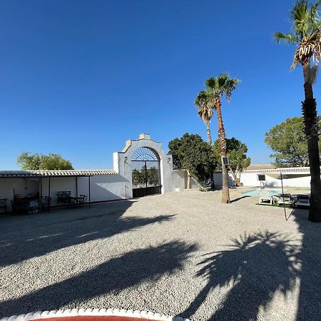 Вилла Cortijo Donana Ла-Пуэбла-де-Касалья Экстерьер фото