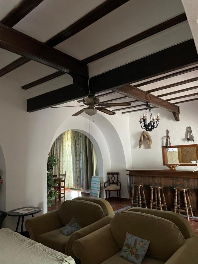 Вилла Cortijo Donana Ла-Пуэбла-де-Касалья Экстерьер фото