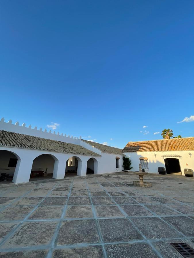 Вилла Cortijo Donana Ла-Пуэбла-де-Касалья Экстерьер фото